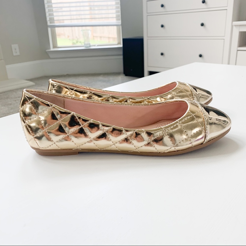 Used Forever Gold Quilted Flats Upgrade-14, size 8 (no box)